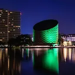 City Central 2Br Flat Next To The Lakes